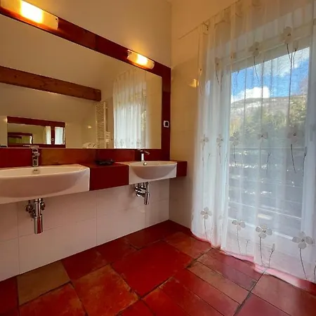 Czyrna Przy Gondoli * 슈차이르크